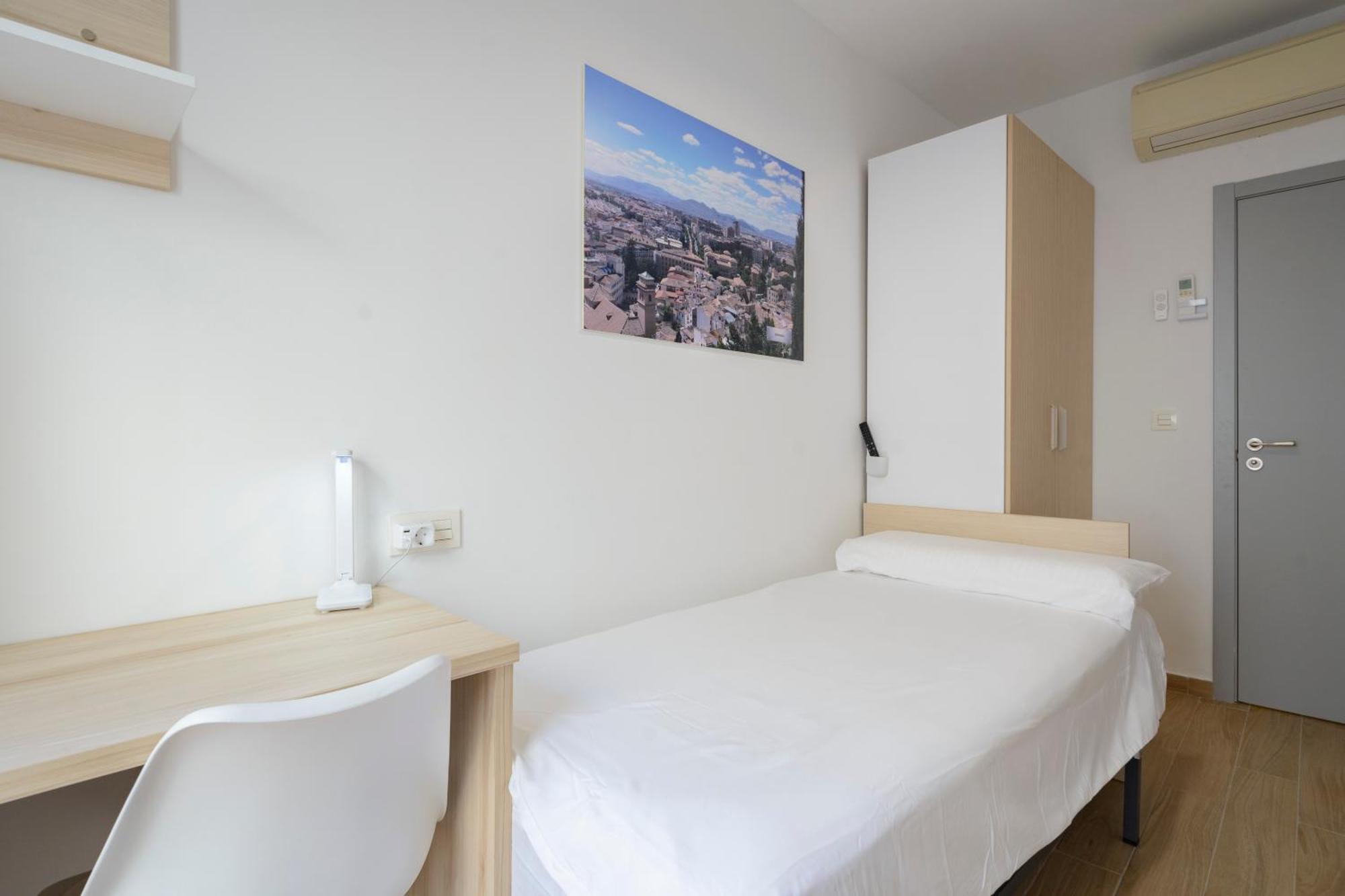 J De La Alhambra Apartment Granada Bagian luar foto