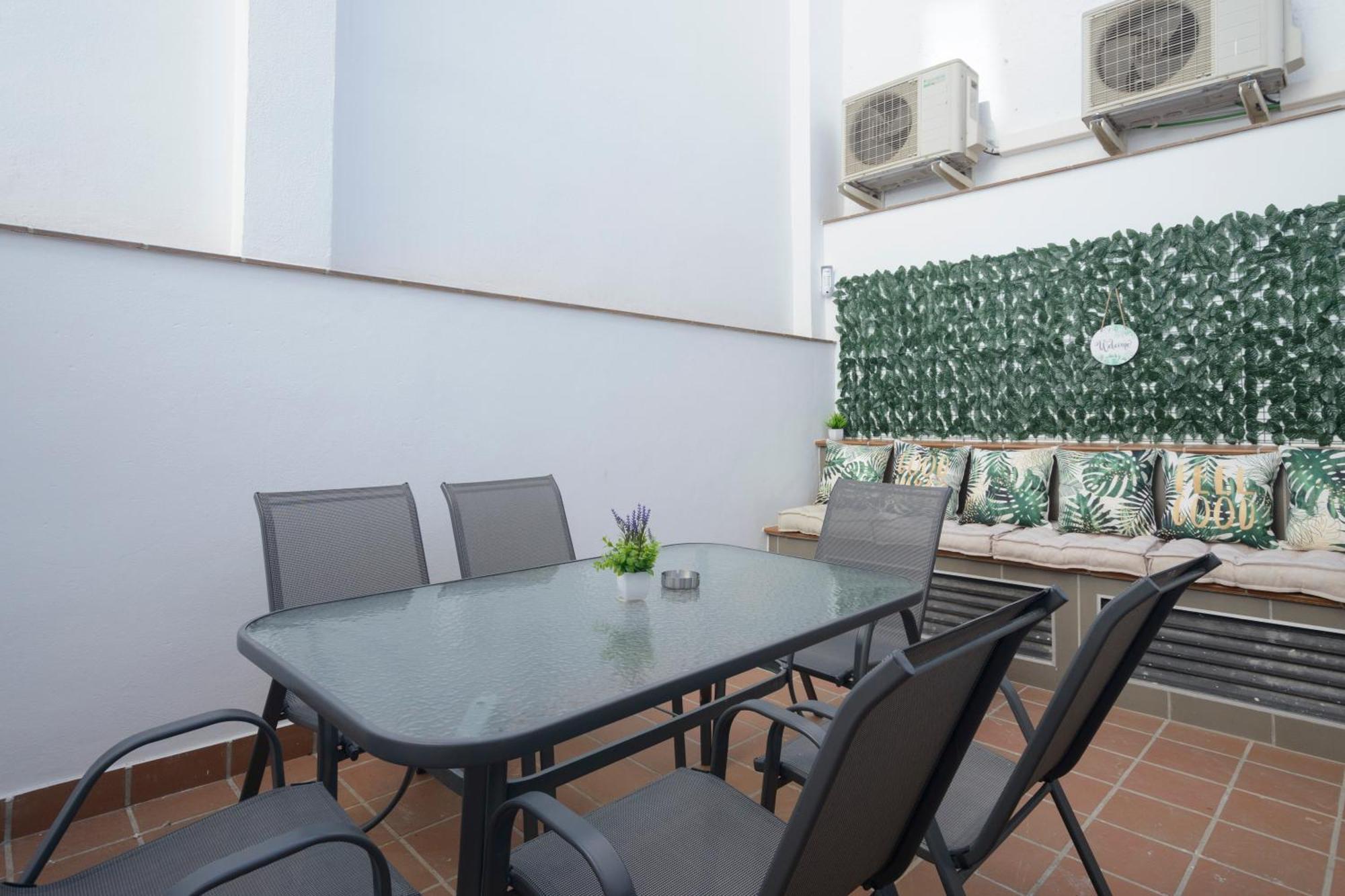 J De La Alhambra Apartment Granada Bagian luar foto